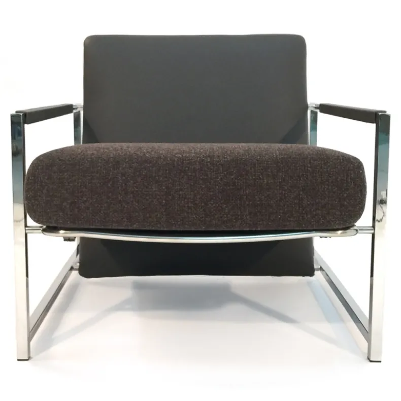 CA-CA Lounge Chair | Stock