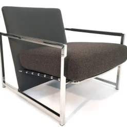 CA-CA Lounge Chair | Stock