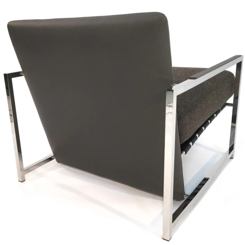 CA-CA Lounge Chair | Stock