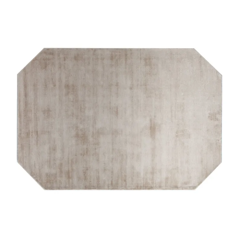 Champagne Distressed Rug (1.6 x 2.3 M)