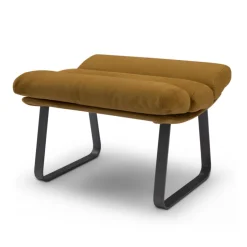 COM-COM Lounge Chair With Ottoman