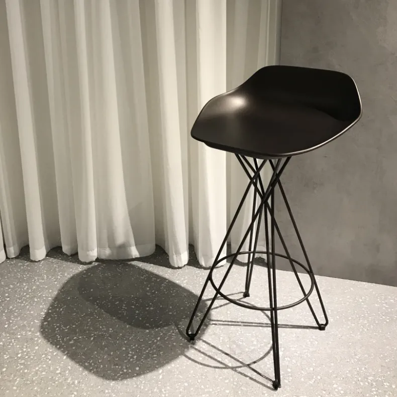 GAR-GAR Bar Stool