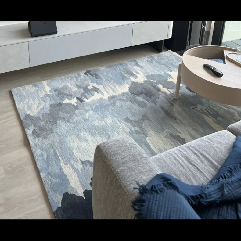Ink the Blue Rug (2 x 2.4 M)