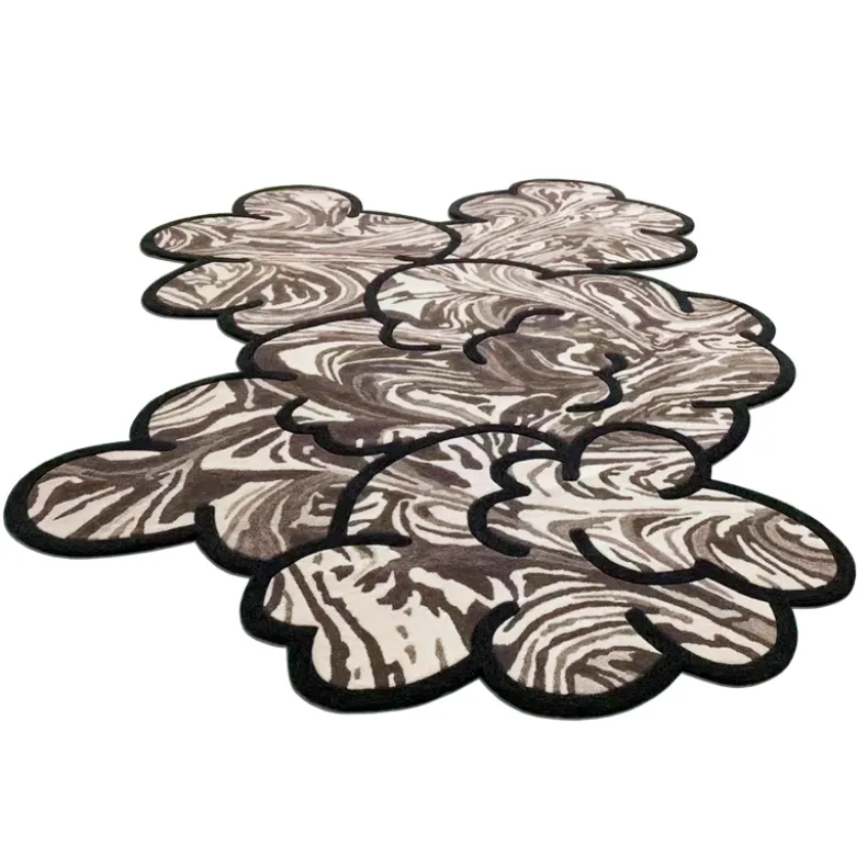 Irregular Cloud Rug (2 x 2.4 M)
