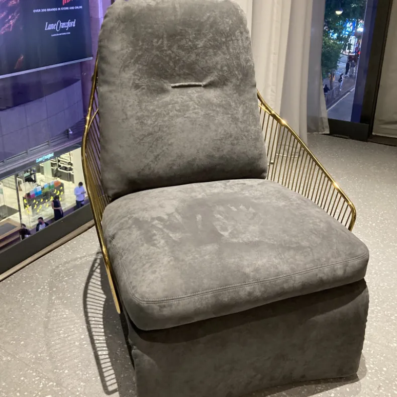 LIF-LIF Lounge Chair | Warehouse