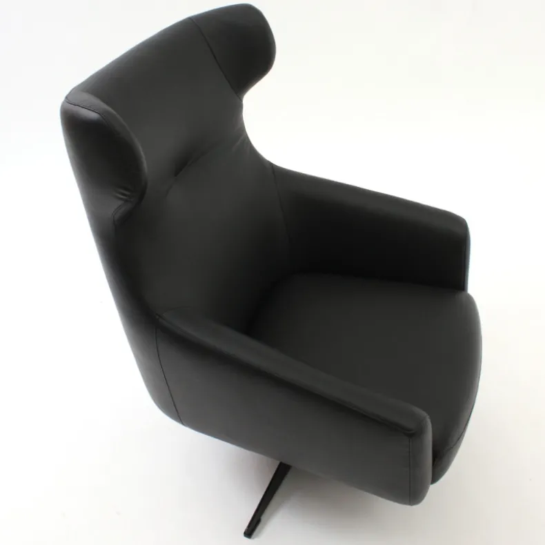 TI-TI Lounge Chair | Stock